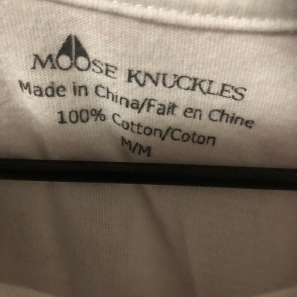 AUTHENTIC  UNISEX LIMITED EDITION MOOSE KNUCKLES WHITE CANADA TORONTO T-SHIRT - Picture 4 of 5